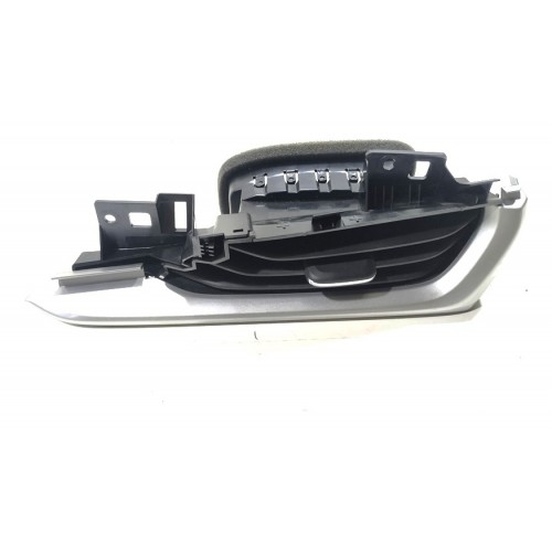 Difusor  Dir Ar Condicionado Tracker 202...