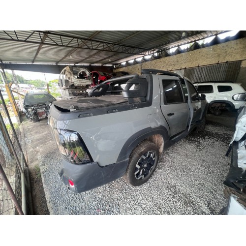 Sucata Renault Oroch Outsider 1.3 Tce Turbo 2023