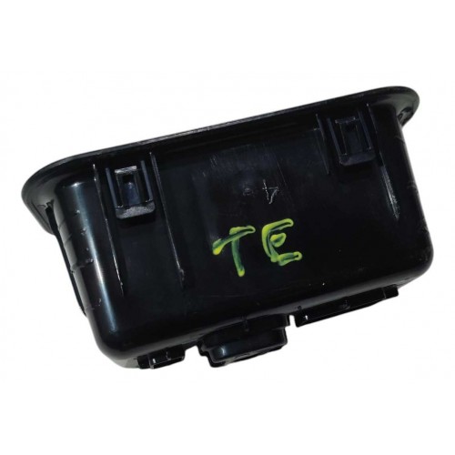 Puxador Porta Tras Esq Jat T5 2018