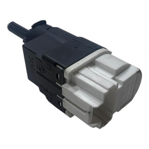 Interruptor Pedal Captur 2022