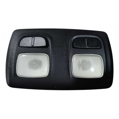 Luz Cortesia Dianteira Renault Duster 1....