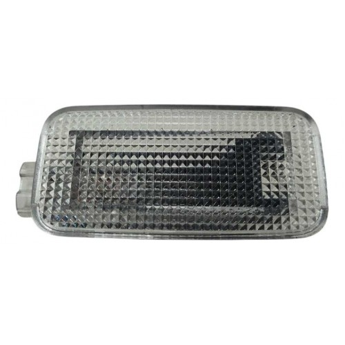 Luz Cortesia Porta Malas Toyota Corolla ...